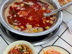 酸辣锅底-周良天山牛杂城(天山路总店)