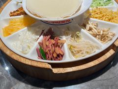 -怪噜范·贵阳小吃大排档(金源旗舰店)