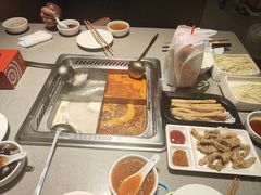 -海底捞火锅(宝龙广场夜宵主题店)