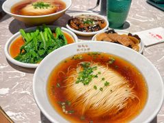 -松鹤面馆·古法焖肉面(观前店)