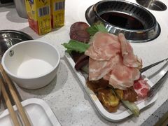 -龍歌自助小火锅(市南金茂湾店)