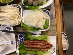 -新记印象酸菜鱼馆(天阳亲子广场店)