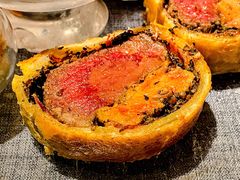 惠灵顿牛排-弦月窗LUNETTE BY AMANDA(复兴路店)