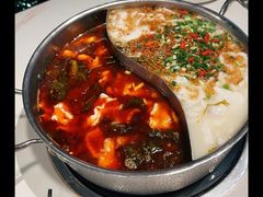 -德林酸菜鱼火锅(南丹店)