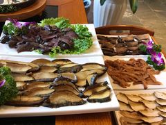 -阿鹏故事野生菌火锅(双廊古镇店)