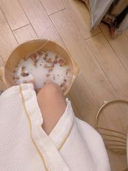 -香港倾城国际·美容美体中心