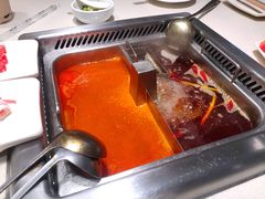 -海底捞火锅鲜切牛肉主题店(长寿路店)