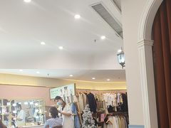 -拾光秀照相馆(石家庄勒泰中心店)