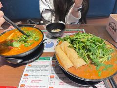 招牌炸酱小锅薯粉-肥汁米蘭香港米线(宁波路总店)