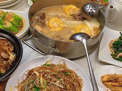 -肥仔文澳门猪骨煲(南京西路店)