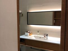 -全季酒店(上海徐家汇肇嘉浜路店)