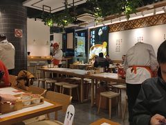 -馋三尺蟹粉小笼(人民广场店)