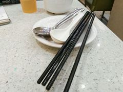 -明记港式烧腊茶餐厅(下沙店)