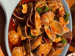 -六福烧烤酒馆(秦隆步行街店)