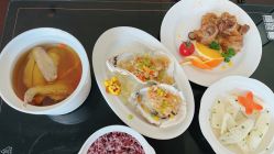 -臻康乃馨月子中心(凯宾斯基店)