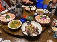 -醉美东江·三文鱼·烧鸡公