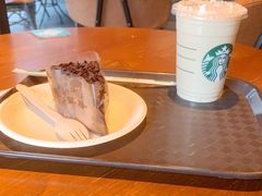 黑巧绵绵蛋糕-星巴克(漕河泾2店)