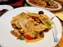 莲菜炒肉-李记搅团•非遗陕菜(三桥店)