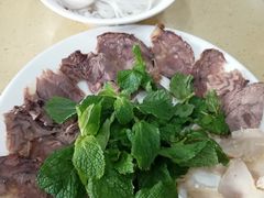 -桥香园云南过桥米线(金马碧鸡店)