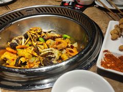 -七欣天香辣蟹火锅(上海银亿滨江店)