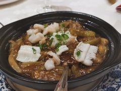 花枝鲜虾茄子煲-臻宝中餐厅·大连菜·海鲜·融合菜(大连一方城堡豪华精选酒店)