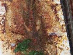 -老东镇啤酒屋海鲜加工·蒸汽海鲜·海鲜烧烤(台东店)