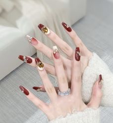 -桃色美甲沙龙