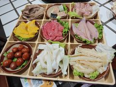 -贰回巷火锅馆(钟楼店)