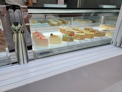 面包甜点陈列柜-BanCake·法式千层·拿破仑專門店