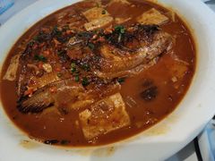 乾隆鱼头烧豆腐-乾隆美食·本帮菜(黄河路店)