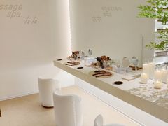 -左右Massage/Spa(长寿路店)