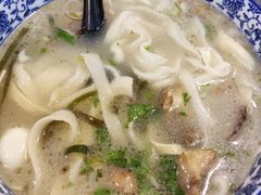 -凤齐羊肉烩面馆