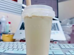 -喜茶(北京华贸购物中心店)