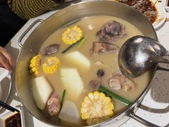 -肥仔文澳门猪骨煲(南京西路店)