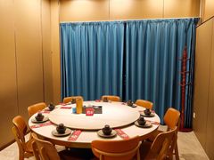 -钳小柒·小龙虾蓝龙王烧烤夜宵(长寿路店)
