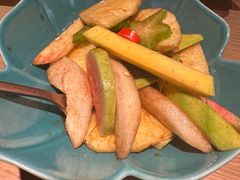 -纳鲁孜·新疆特色餐厅(上海悦荟广场店)