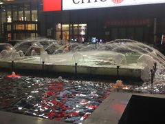 -鸿通城购物中心