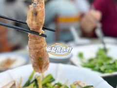 -四川小胡子海鲜(丁村万人海鲜广场店)