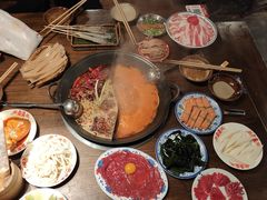 -萍姐火锅·公路夜市(武汉首店)