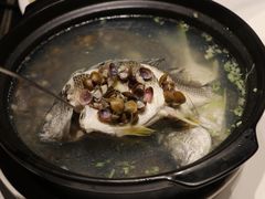 -鑫悦楼煎蟹·16年海鲜大排档