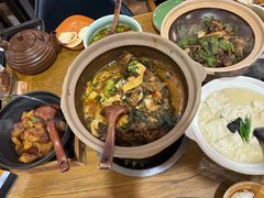 -吃饭皇帝大土家民族菜(正大广场店)