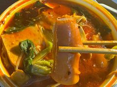 -小蛮椒麻辣烫·麻辣拌(青浦宝龙店)