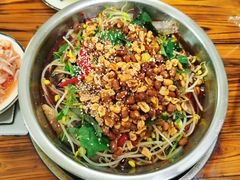 -周良天山牛杂城(天山路总店)
