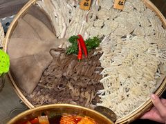 -毛肚向右·川渝毛肚王(经开永旺店)
