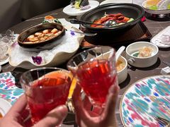 -海派悦庭·海胆烧麦·新融合菜(凯德广场店)