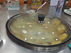 -屯老二农家铁锅炖·行业领军者(梅江店)