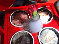 谭公四宝-谭鸭血老火锅(龙湖宝山天街店)