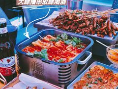 自助取餐区-燥次·烧烤酒场(万象城店)