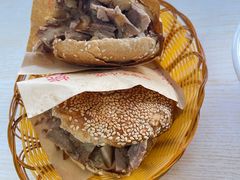 -洪峰浩老北京烧饼夹肉(角门路店)