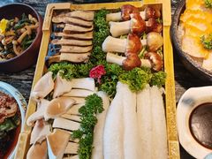 -慢丽江·云南野生菌土鸡锅(付家庄店)